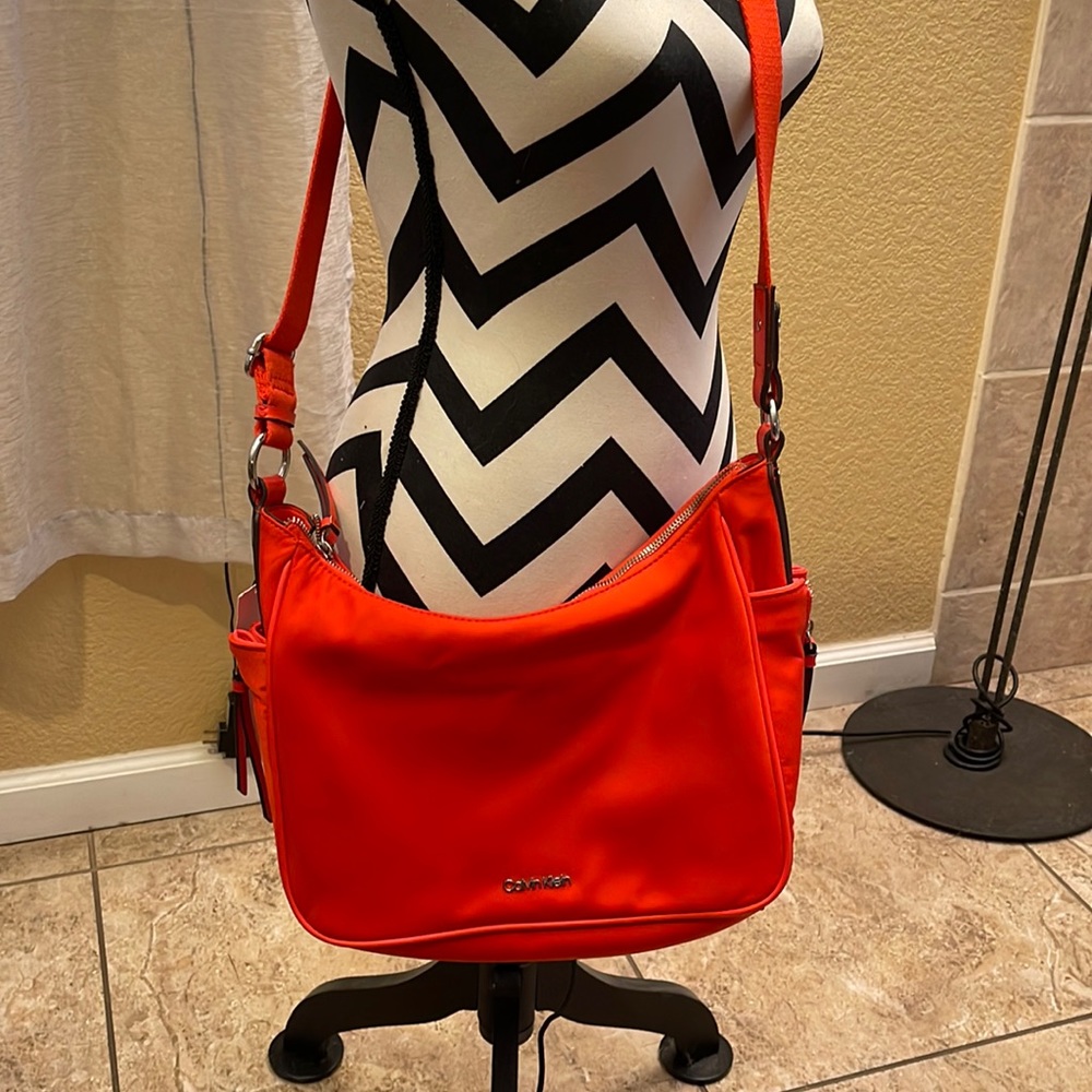 Calvin Klein crossbody purse 👛